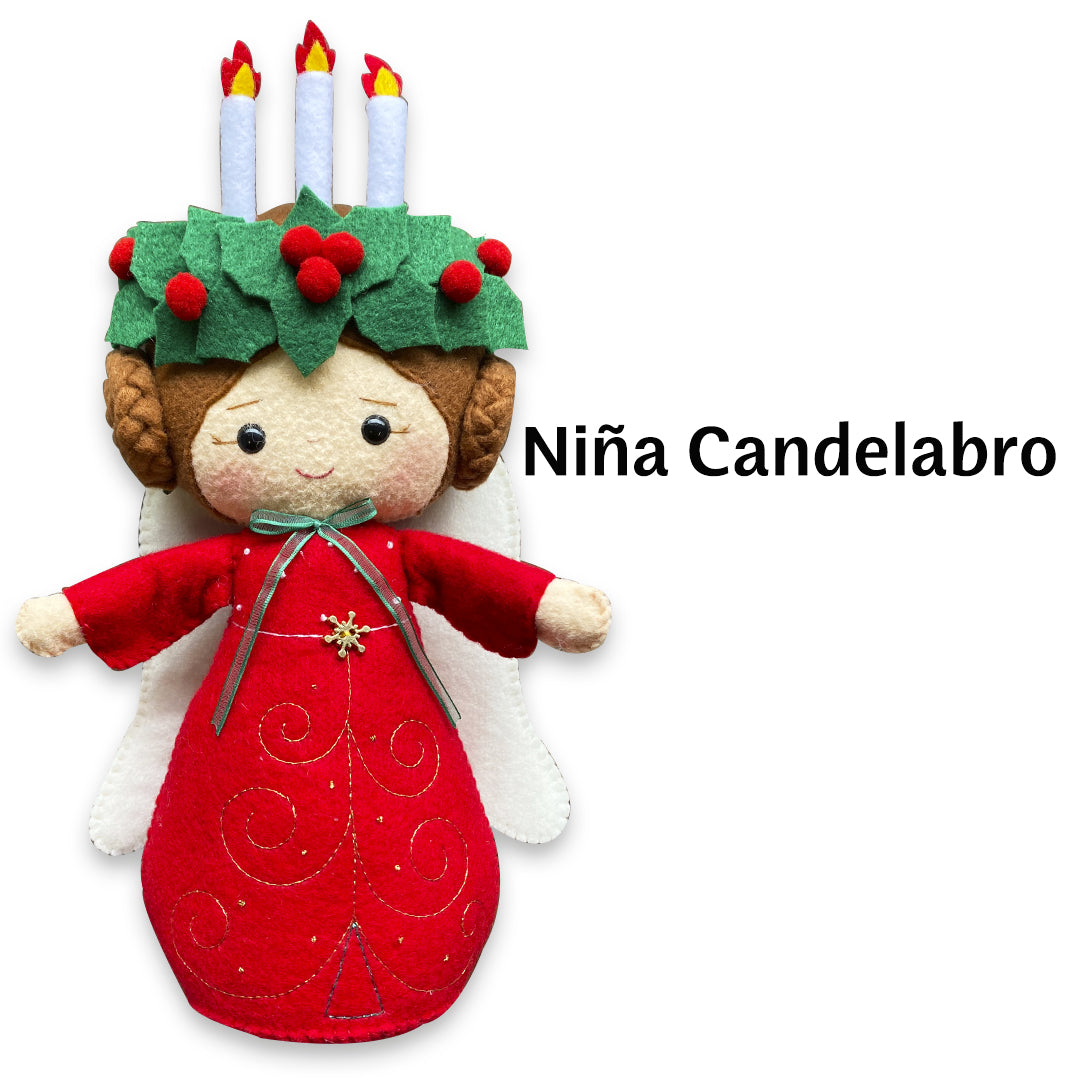 Niña Candelabro Navidad 